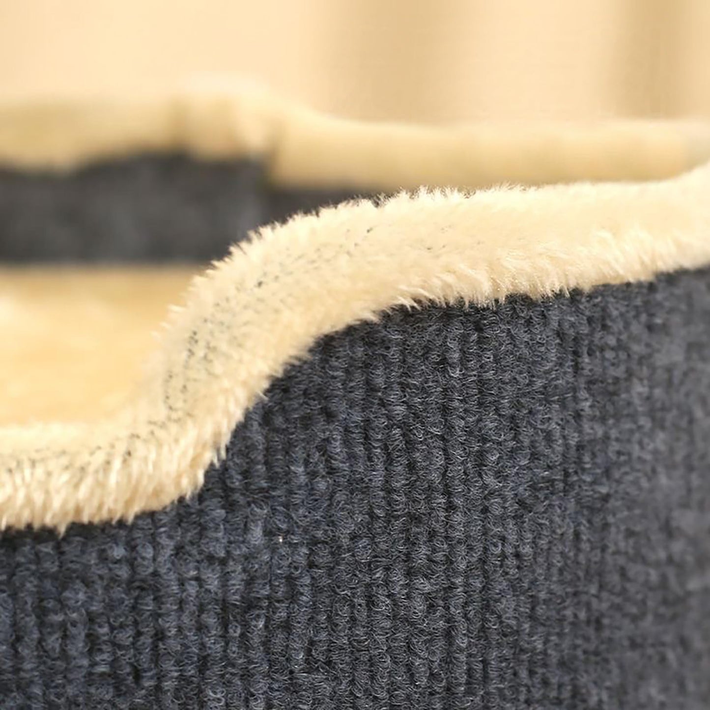 2-lagiges Katzenhaus für Hauskatzen, langlebiges Katzenwürfel-Spielhaus mit baumelnden Bällen, perfekt für mehrere Haustiere